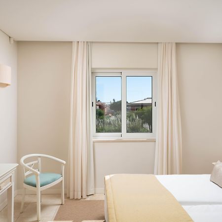 Monte Santo Resort Карвоейру Экстерьер фото A room at the hotel