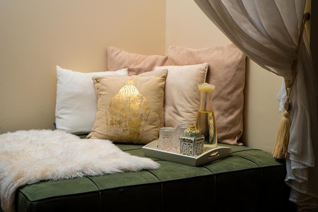 Monte Santo Resort Карвоейру Экстерьер фото A variety of cushions