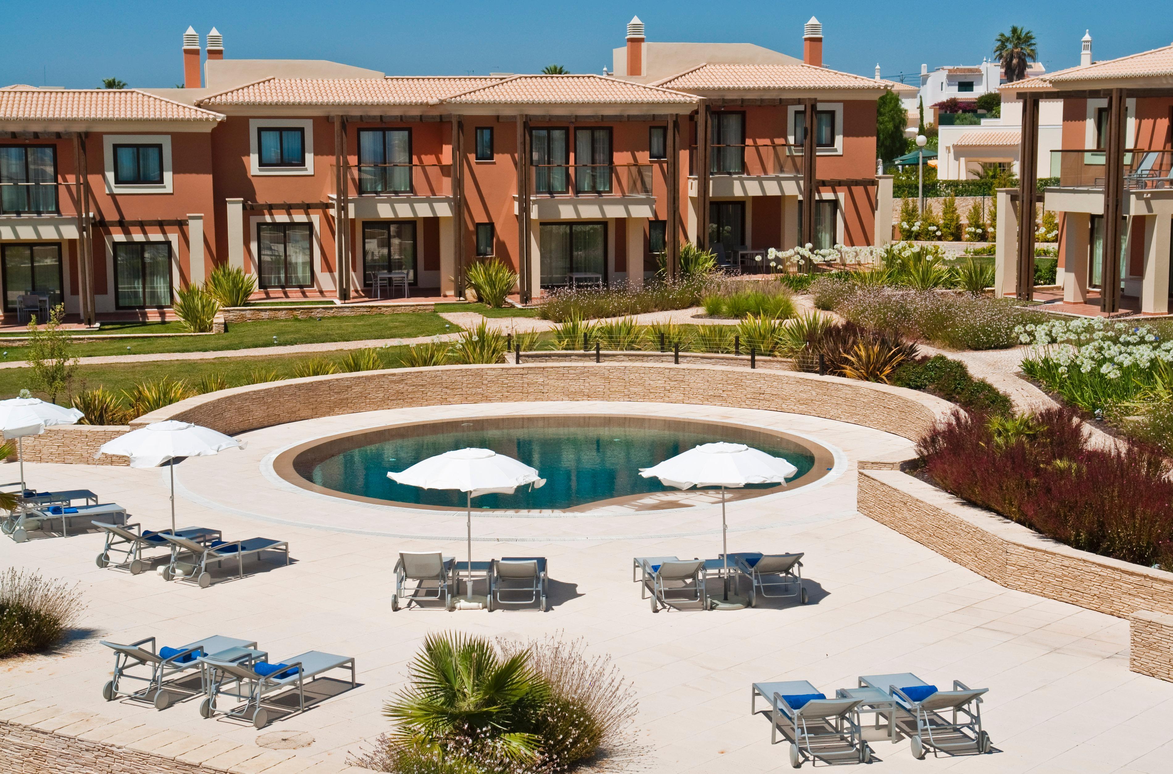 Monte Santo Resort Карвоейру Экстерьер фото The Grove, Porto Bay Falésia